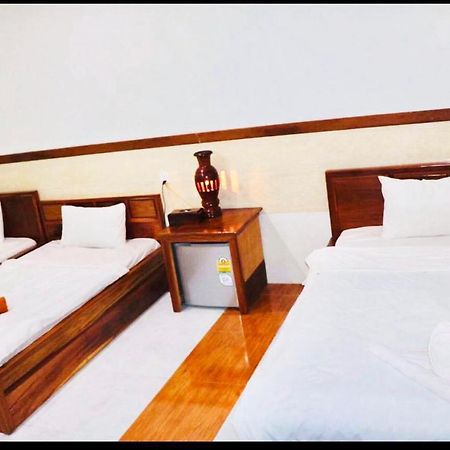 Ly Meng Hotel Battambang Exterior foto